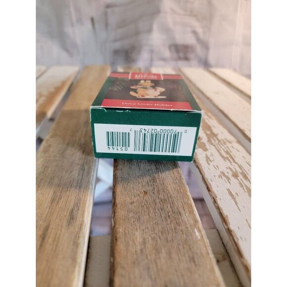 Hallmark Down-Under Holiday 1992 Ornament xmas Kan - Picture 4 of 4